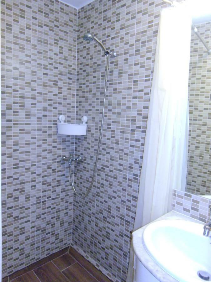 Start Apartmanok Pecs Bagian luar foto